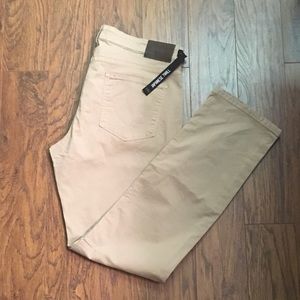 Paige Normandie, Timberwolf Men’s Size 36